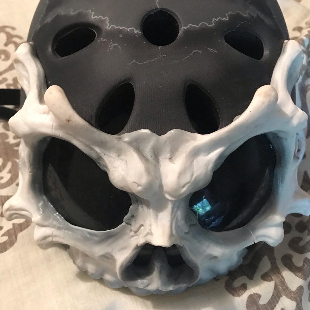 Boys bike helmet- only worn once